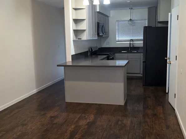 1260 E 4th St APT 6, Long Beach, CA 90802