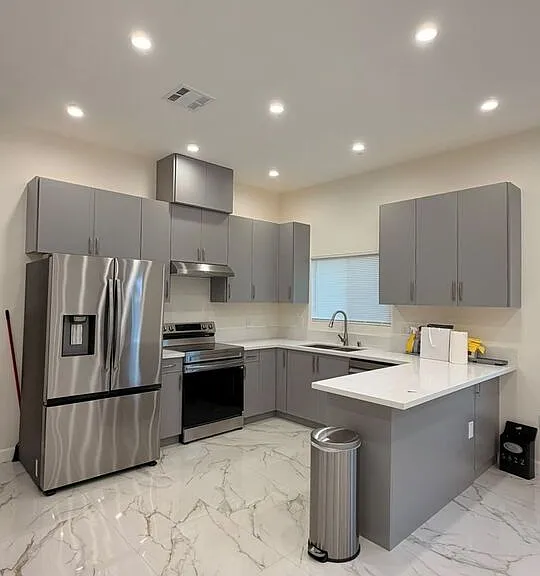 5822 Denny Ave — Photo 3