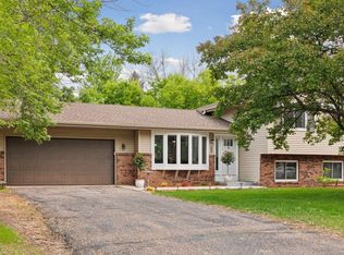 265 107th Ln NW, Coon Rapids, MN 55448