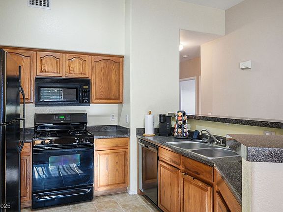 5th image of 9303 Gilcrease Ave Unit 2178