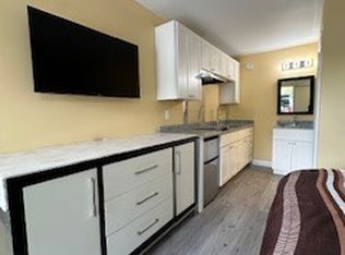 6100 Rivers Ave, Charleston, SC 29406