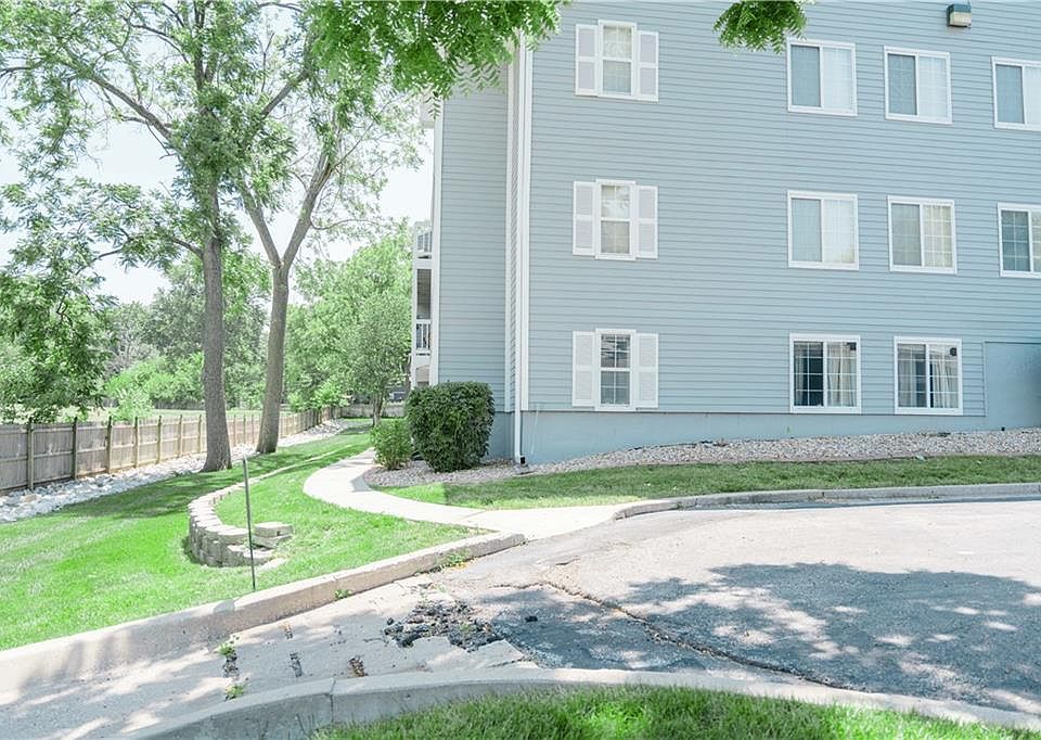 1st image of 4009 S Crysler Ave #1-37