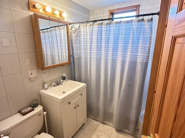 14 Bellflower St #3 — Photo 6
