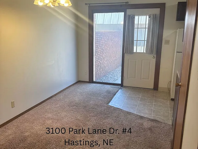 3100 Park Lane Dr — Photo 5