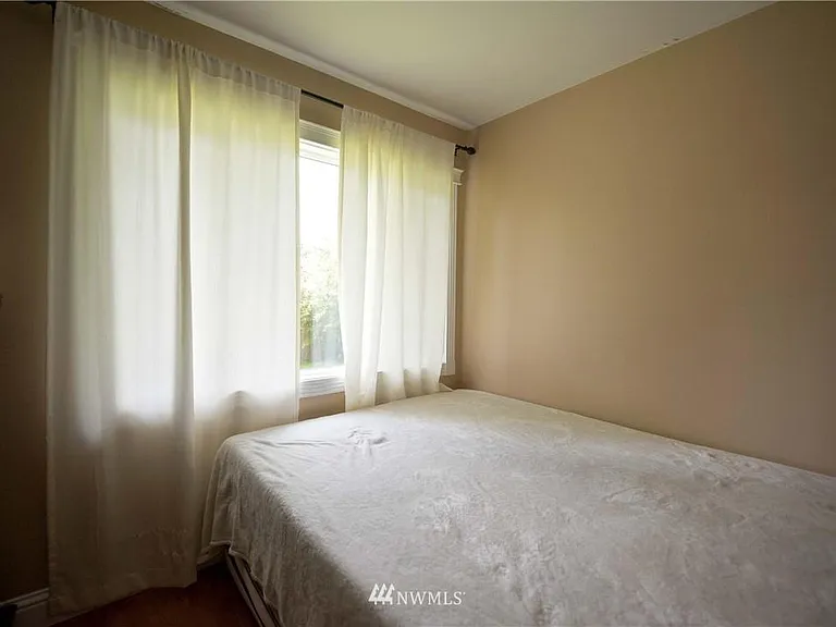 Office/Bedroom
