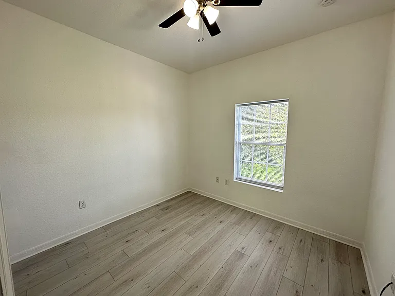 1800 Bassinger St — Photo 15