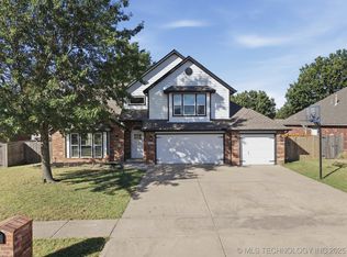 9904 N 117th East Ave, Owasso, OK 74055