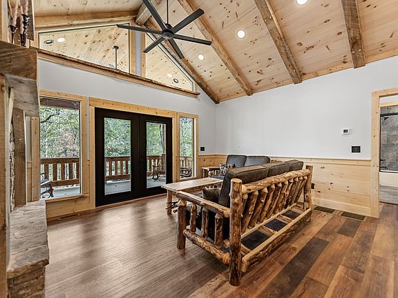 14th image of this home