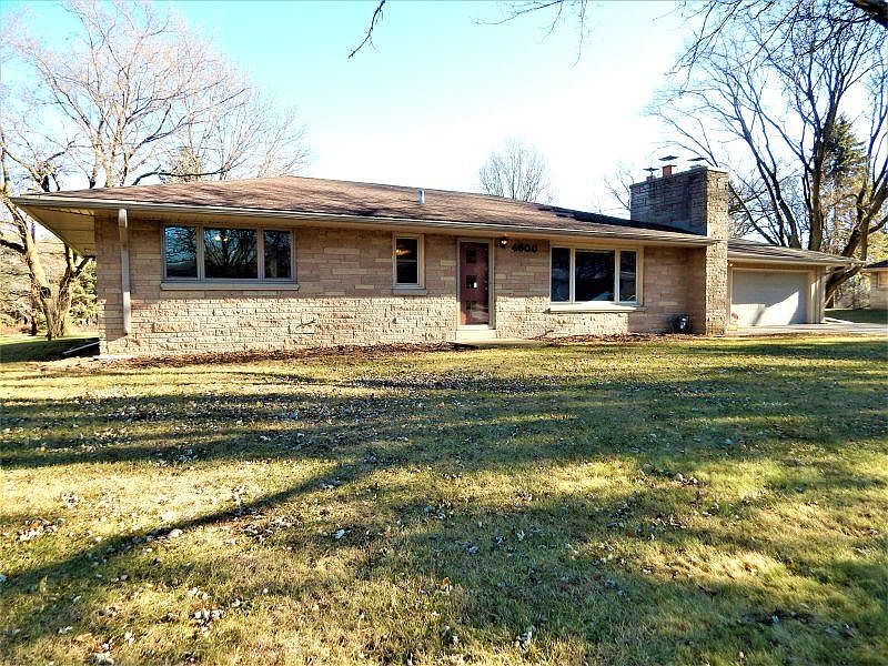 2nd image of 4600 N 158th St