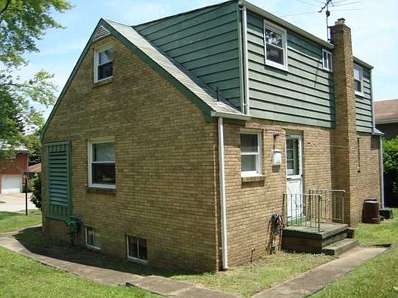 3rd image of 305 Mattier Dr