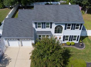 50 Autumn Ridge Dr, Glassboro, NJ 08028