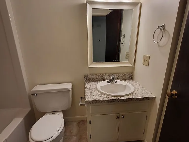 1090-1119 Peggy Dr — Photo 17