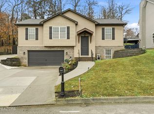 7819 Elkton Ln, Powell, TN 37849