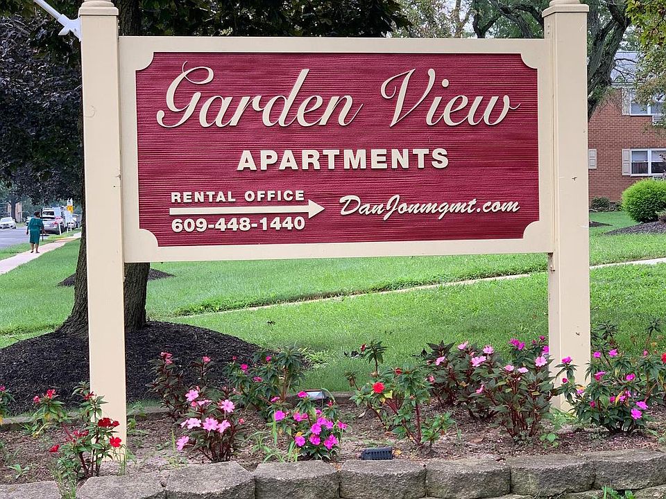 1st image of 43 Garden View Ter Unit 12