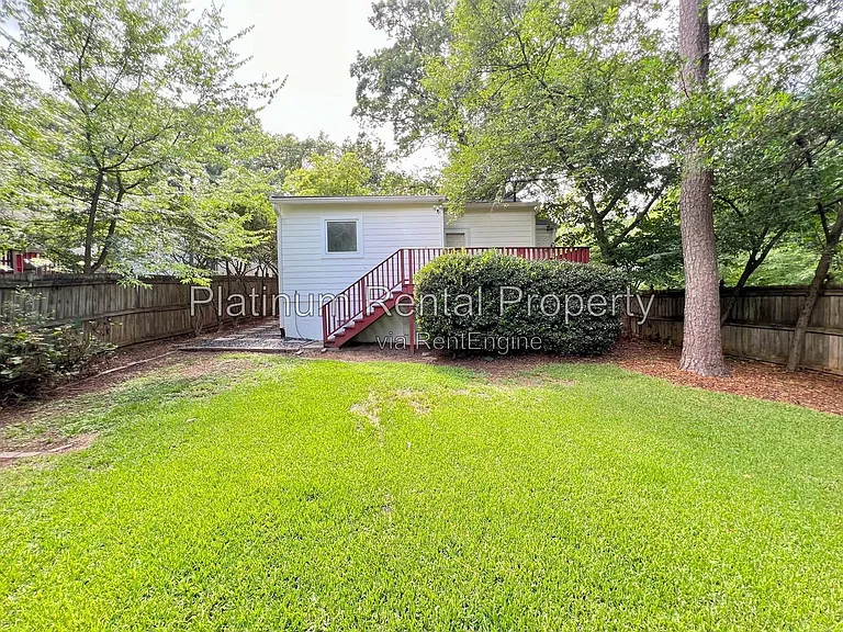 428 E Side Ave SE — Photo 27