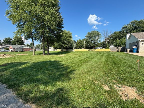 2nd image of 5654 N Vinton Hills Dr