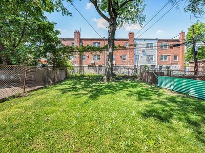 53-08 208th St #1, Oakland Gardens, NY, 11364