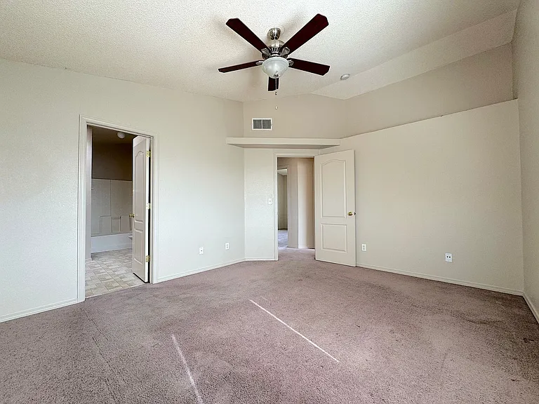 14064 Tierra Halcon Dr — Photo 16