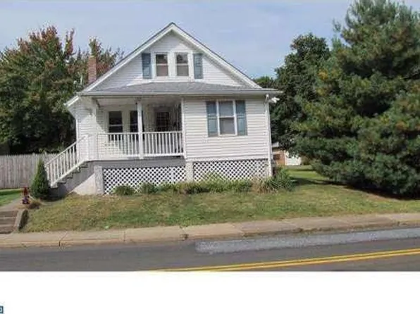 504 N 5th St, Perkasie, PA 18944