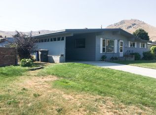 1605 Madison St, Wenatchee, WA 98801