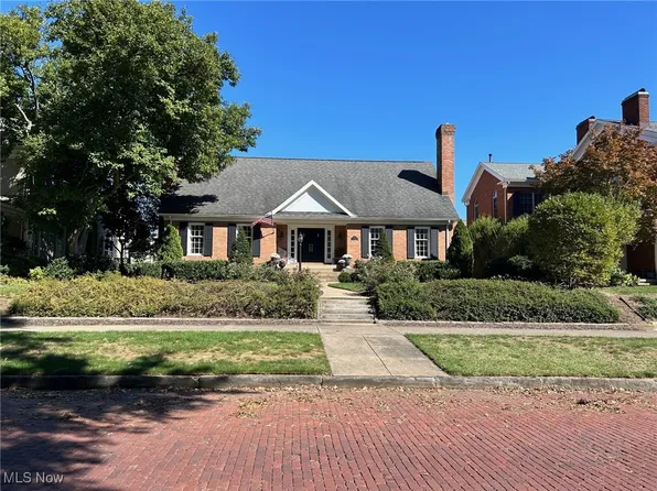314 5th St, Marietta, OH 45750