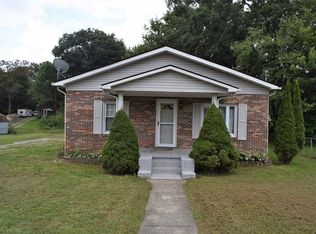 813 Glenview Rd, Crab Orchard, WV 25827