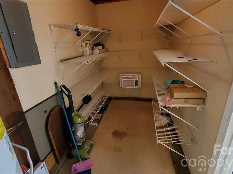 10327 Osprey Dr — Photo 30