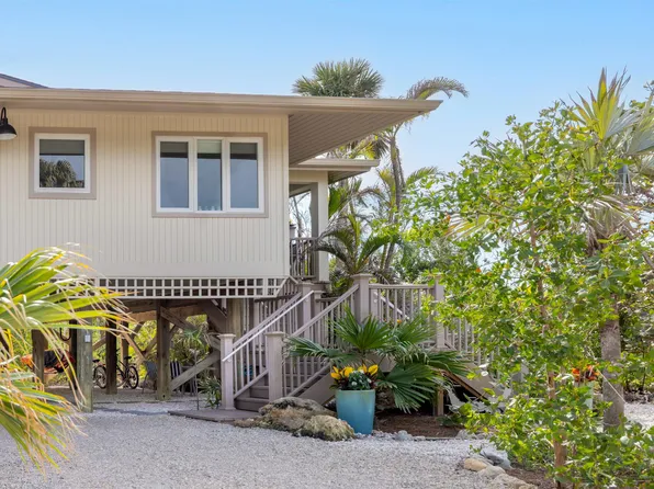 4372 Gulf Pines Dr, Sanibel, FL 33957