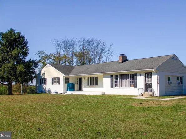 123 Hillsdale Dr, Fredericksburg, VA 22405