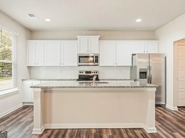 143 Hunts Mill Cir — Photo 5