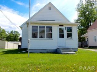 726 E Fort St, Farmington, IL 61531