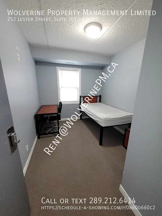 5 Student condo in the middle of Waterloo's universities — Photo 2