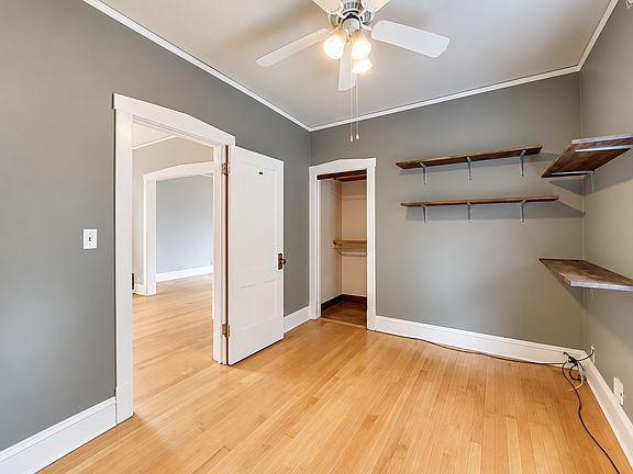 4th image of 4950 W Gunnison St #2
