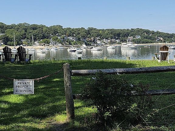 Deeded beach parcel