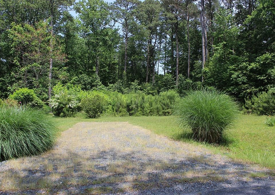 1st image of 2027 Mayflower Dr