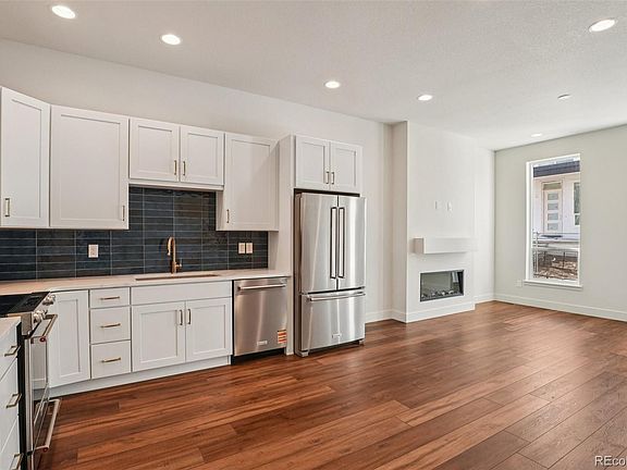 4th image of 3126 W Bonfils Place