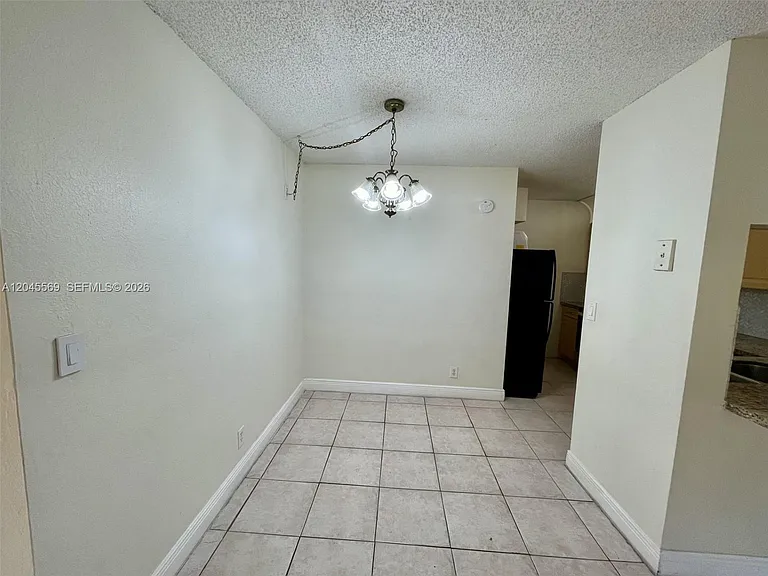 2642 Riverside Dr #2642 — Photo 7