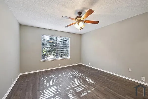 217 Amber Ridge Dr — Photo 20