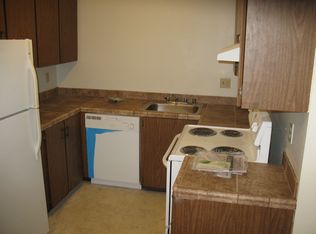 280 Arlen Dr, Rohnert Park, CA 94928