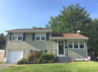 1353 Greenleaf Rd, Wilmington, DE 19805
