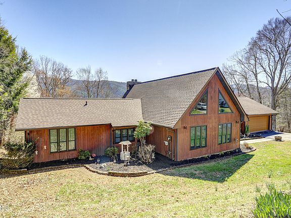 2nd image of 154 Horton Ridge Rd