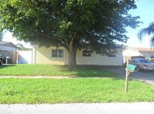 7204 SW 4th Ct, Pompano Beach, FL 33068