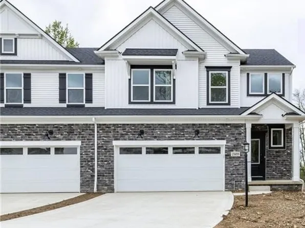 2085 Glenmont Dr, Brunswick, OH 44212
