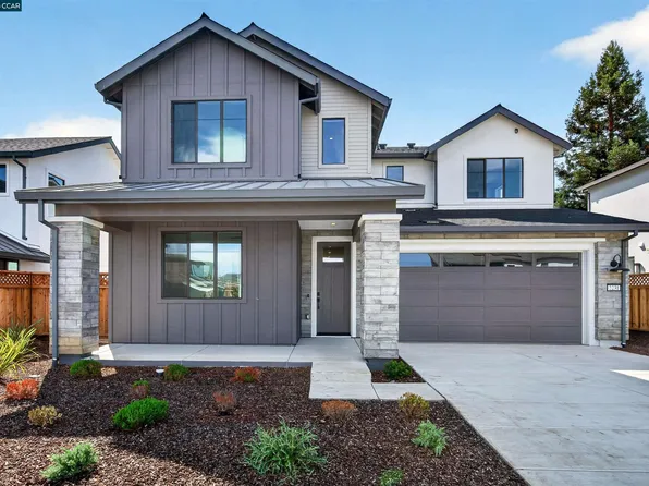 2231 Vandeleur Dr, Napa, CA 94558