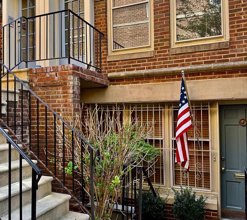 1st image of 208 Justice Ct NE #44