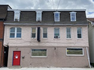 128 S Main St #4, Spring Grove, PA 17362
