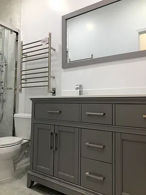 Rented by Richard Macias, LREB | media 18