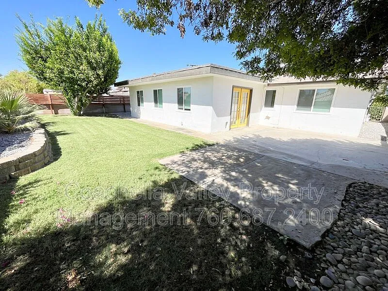 3 bed, 2.0 bath, 1750 sqft, $2,695 — Photo 4