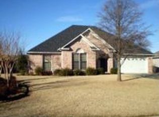 2825 Winthrop Dr SW, Decatur, AL 35603