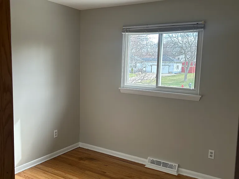 1312 Cherry Ln — Photo 16